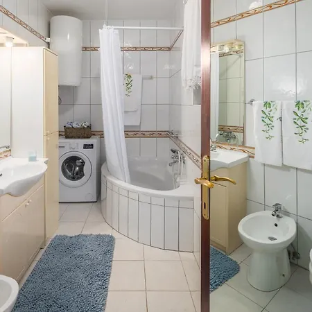 Miha Lägenhet Poreč